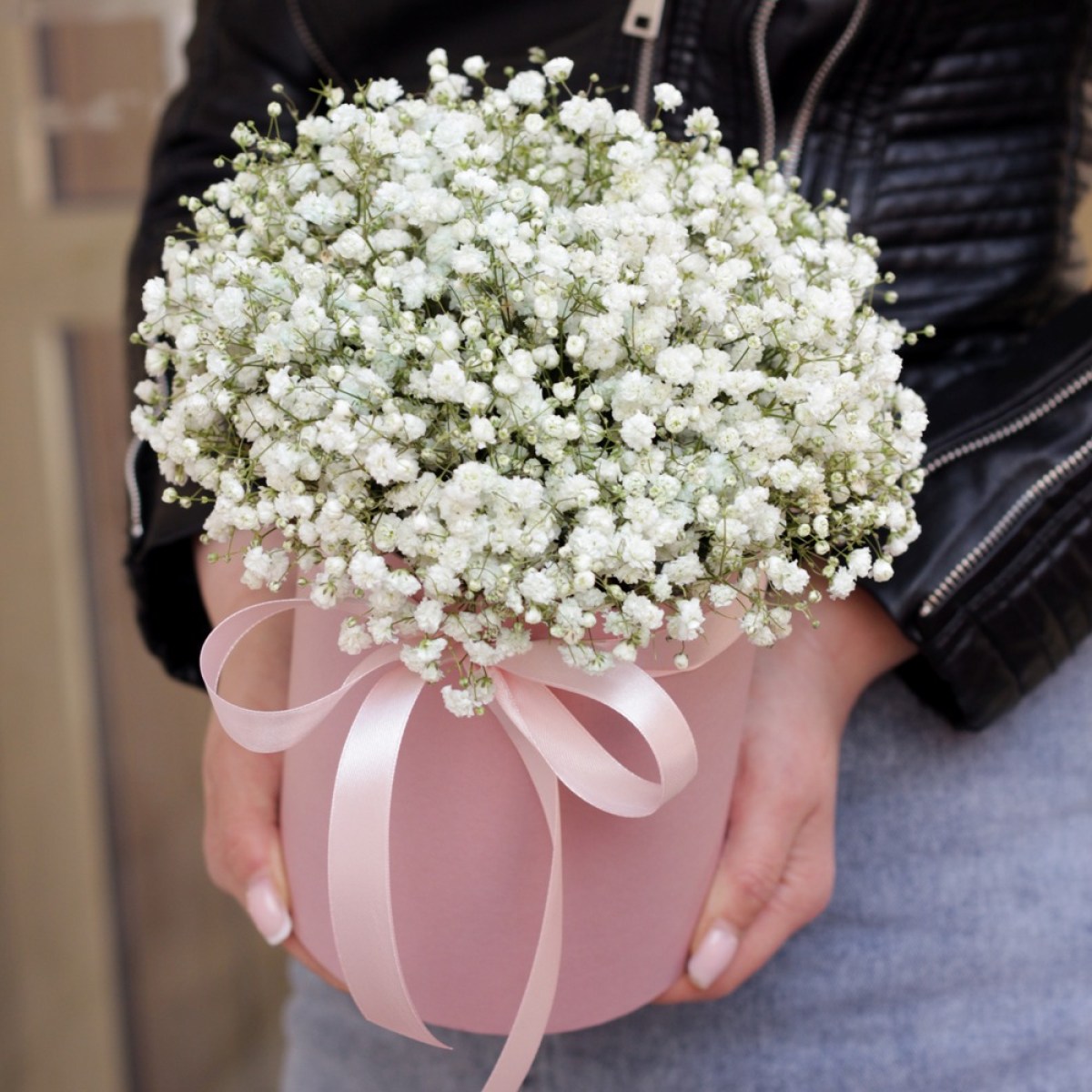 Гипсофила белая в коробке